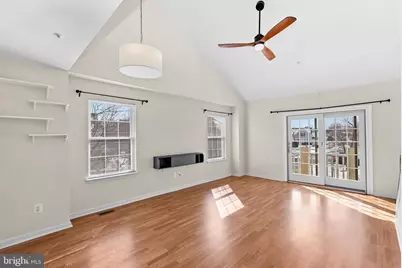 43374 Greyswallow Terrace, Ashburn, VA 20147 - Photo 7