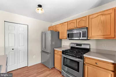 43374 Greyswallow Terrace, Ashburn, VA 20147 - Photo 19