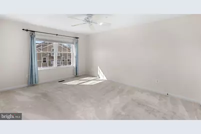 43374 Greyswallow Terrace, Ashburn, VA 20147 - Photo 27