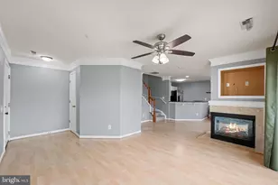 46966 Courtyard Sq, Sterling, VA 20164 - Photo 9