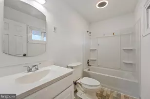 1600 N Craig St, Sterling, VA 20164 - Photo 13