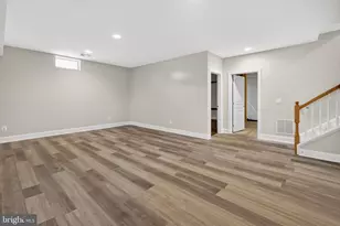 23106 Bronstein Ln, Brambleton, VA 20148 - Photo 33