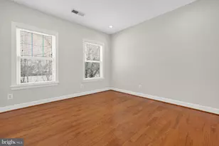 23106 Bronstein Ln, Brambleton, VA 20148 - Photo 25