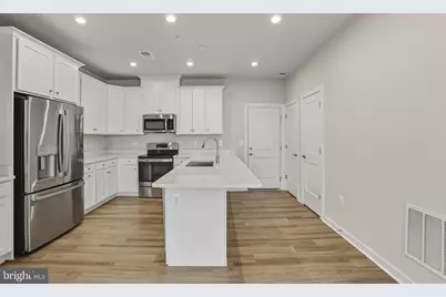 20280 Newfoundland Square, Ashburn, VA 20147 - Photo 9