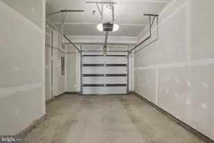 20280 Newfoundland Sq, Ashburn, VA 20147 - Photo 25