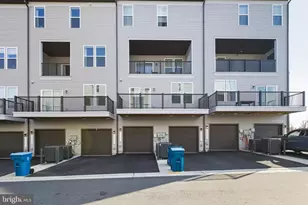 20280 Newfoundland Sq, Ashburn, VA 20147 - Photo 29