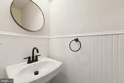 404 Tracy Court NE, Leesburg, VA 20176 - Photo 7