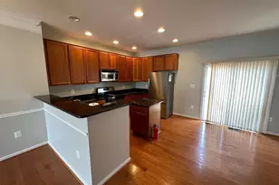544 Mcarthur Terrace NE, Leesburg, VA 20176 - Photo 5