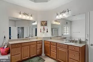 25072 Becerra Terrace, Chantilly, VA 20152 - Photo 29