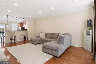 25114 Monteith Terrace, Chantilly, VA 20152 - Photo 9