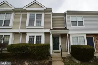 22 Essex Square, Sterling, VA 20164 - Photo 1