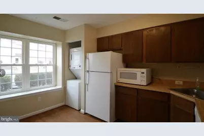 22 Essex Square, Sterling, VA 20164 - Photo 3