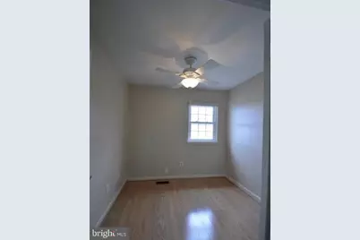 22 Essex Square, Sterling, VA 20164 - Photo 7