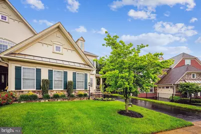 47666 Paulsen Square, Potomac Falls, VA 20165 - Photo 5