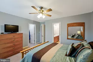 42206 Bunker Woods Pl, Brambleton, VA 20148 - Photo 33