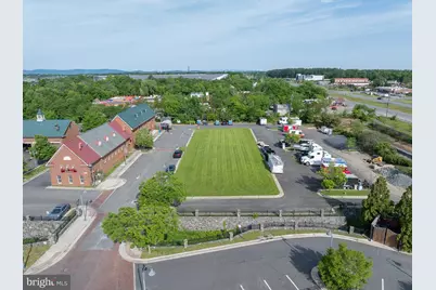 43140 Town Hall Plaza, Chantilly, VA 20152 - Photo 3