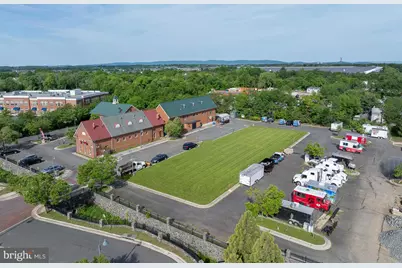 43140 Town Hall Plaza, Chantilly, VA 20152 - Photo 1