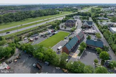 43140 Town Hall Plaza, Chantilly, VA 20152 - Photo 21