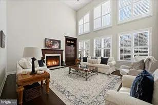 19468 Mill Dam Pl, Leesburg, VA 20176 - Photo 5