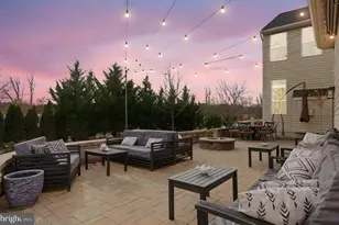 43038 Tippman Pl, Chantilly, VA 20152 - Photo 39