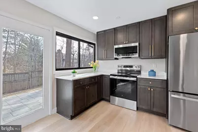 123 Hillsdale Drive, Sterling, VA 20164 - Photo 13