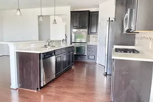 43913 Centergate Dr, Ashburn, VA 20148 - Photo 3