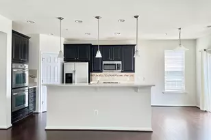 43913 Centergate Dr, Ashburn, VA 20148 - Photo 9