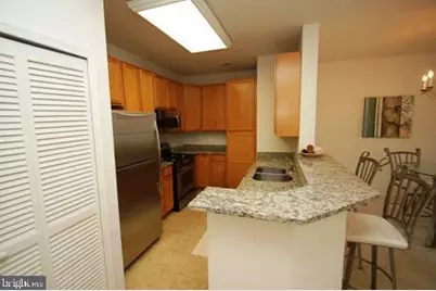 21222 McFadden Square #310, Sterling, VA 20165 - Photo 3