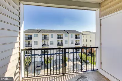 23516 Hopewell Manor Terrace, Ashburn, VA 20148 - Photo 21