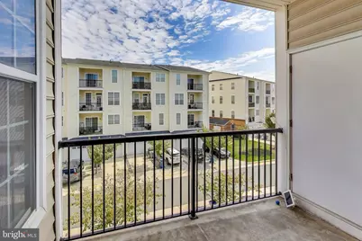 23516 Hopewell Manor Terrace, Ashburn, VA 20148 - Photo 15