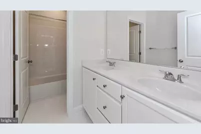 42031 Guardfish Way, Brambleton, VA 20148 - Photo 23