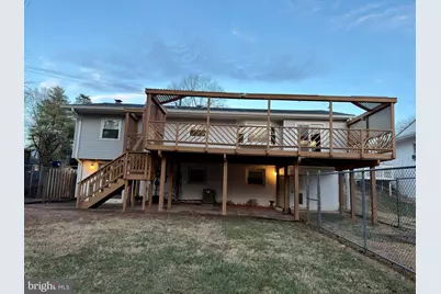 905 W Poplar Road, Sterling, VA 20164 - Photo 53