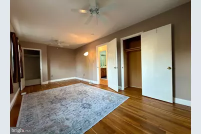 905 W Poplar Road, Sterling, VA 20164 - Photo 27