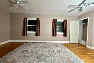 905 W Poplar Rd, Sterling, VA 20164 - Photo 25