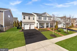 1010 Themis St SE, Leesburg, VA 20175 - Photo 3