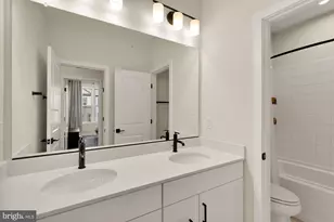 45950 Raven Ter, Sterling, VA 20165 - Photo 35