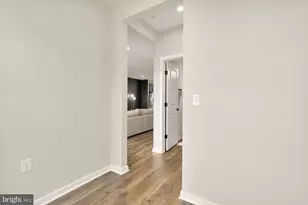 45950 Raven Ter, Sterling, VA 20165 - Photo 13