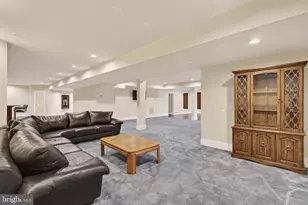 43589 Edison Club Ct, Ashburn, VA 20147 - Photo 127