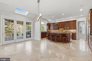 43589 Edison Club Ct, Ashburn, VA 20147 - Photo 35