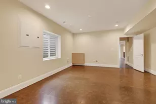 43589 Edison Club Ct, Ashburn, VA 20147 - Photo 139