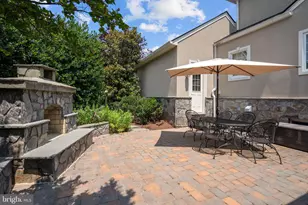 43589 Edison Club Ct, Ashburn, VA 20147 - Photo 11