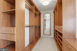 43589 Edison Club Ct, Ashburn, VA 20147 - Photo 97