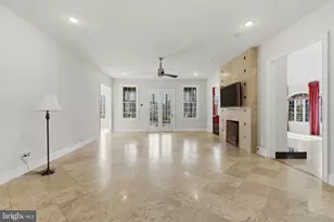 43589 Edison Club Ct, Ashburn, VA 20147 - Photo 33