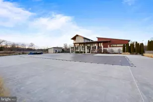 20305 Savin Hill Dr, Ashburn, VA 20147 - Photo 29