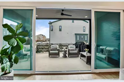 20305 Savin Hill Drive, Ashburn, VA 20147 - Photo 17