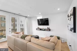 42662 Darala Dr, Ashburn, VA 20147 - Photo 17