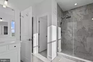 42662 Darala Dr, Ashburn, VA 20147 - Photo 33