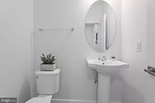 42662 Darala Dr, Ashburn, VA 20147 - Photo 9