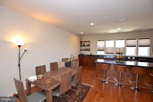 21027 Ashburn Heights Dr, Ashburn, VA 20148 - Photo 9