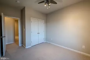 21027 Ashburn Heights Dr, Ashburn, VA 20148 - Photo 23